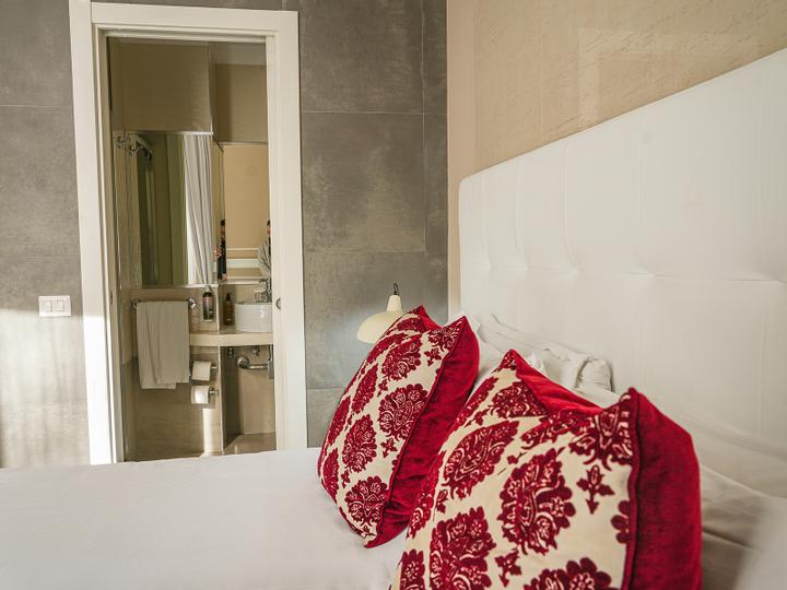 Luxury Rooms | Roma | 4