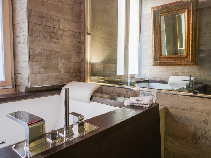 Luxury Rooms | Roma | 3